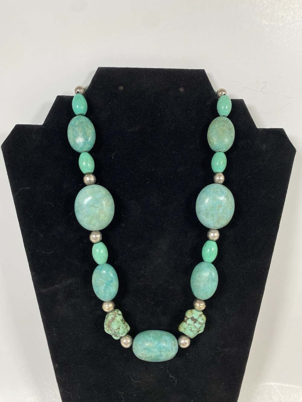 Turquoise Chunky Beaded Necklace